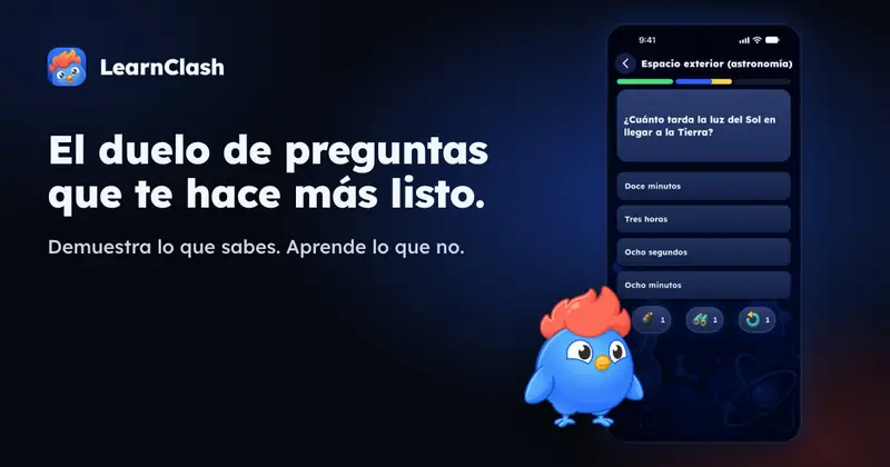 Imagen para redes sociales, 1200 × 630: Arte promocional de LearnClash: dos pantallas reales de la app, una pregunta de duelo y una respuesta explicada por Clash, junto a la mascota Clash sobre un fondo azul oscuro